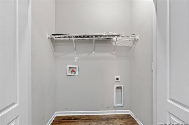 215 Old Wilmington Road, Fayetteville, NC 28301