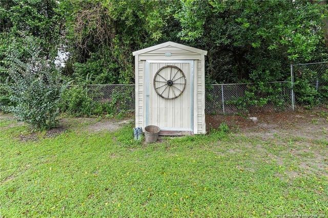 215 Old Wilmington Road, Fayetteville, NC 28301