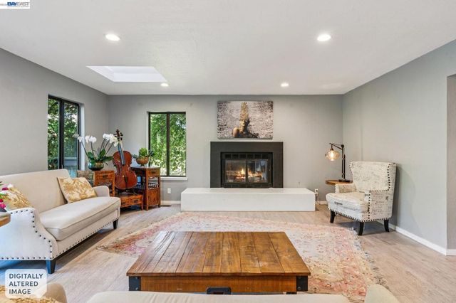 44 Hagen Oaks Ct, Alamo, CA 94507