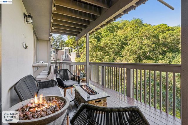 44 Hagen Oaks Ct, Alamo, CA 94507