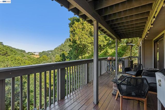 44 Hagen Oaks Ct, Alamo, CA 94507