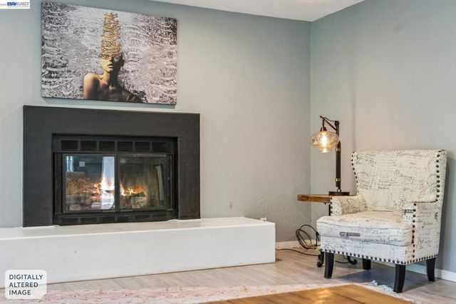 44 Hagen Oaks Ct, Alamo, CA 94507