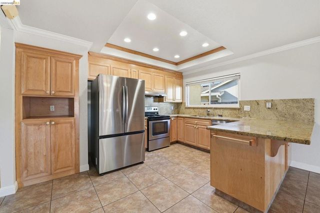 2866 Coleman Pl, Fremont, CA 94555