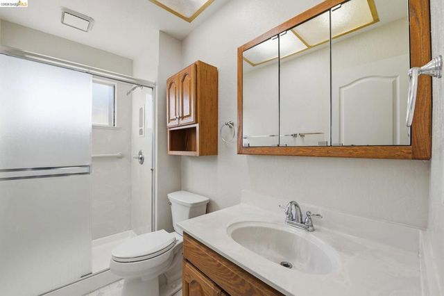 2866 Coleman Pl, Fremont, CA 94555