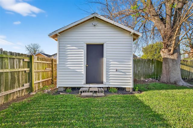 7226 Avenue I, Houston, TX 77011