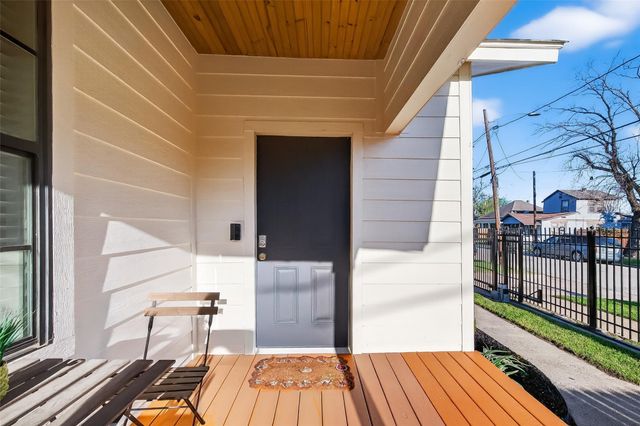 7226 Avenue I, Houston, TX 77011