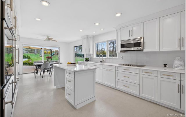 161 Yukon Drive, Woodbury, NY 11797