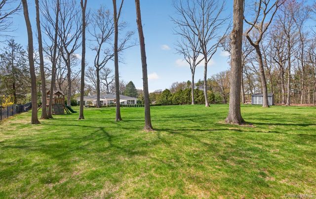 161 Yukon Drive, Woodbury, NY 11797