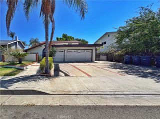 353 S Heatherstone Street, Orange, CA 92869