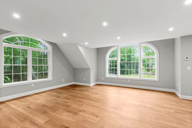174 Brentwood Road, Exeter, NH 03833