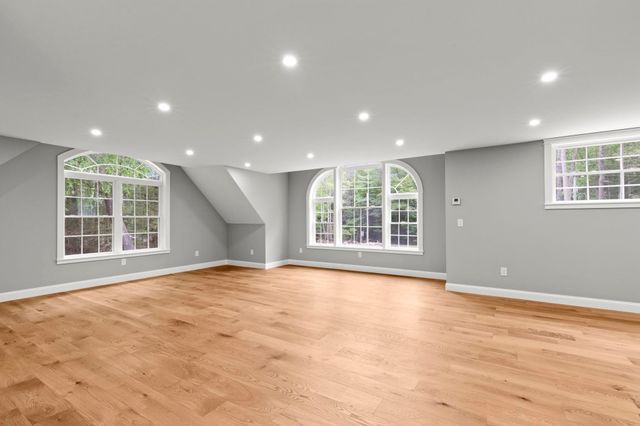 174 Brentwood Road, Exeter, NH 03833