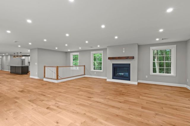 174 Brentwood Road, Exeter, NH 03833