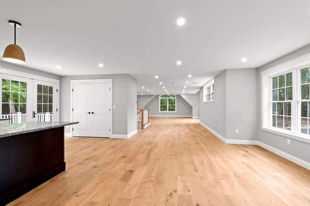 174 Brentwood Road, Exeter, NH 03833