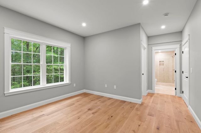 174 Brentwood Road, Exeter, NH 03833