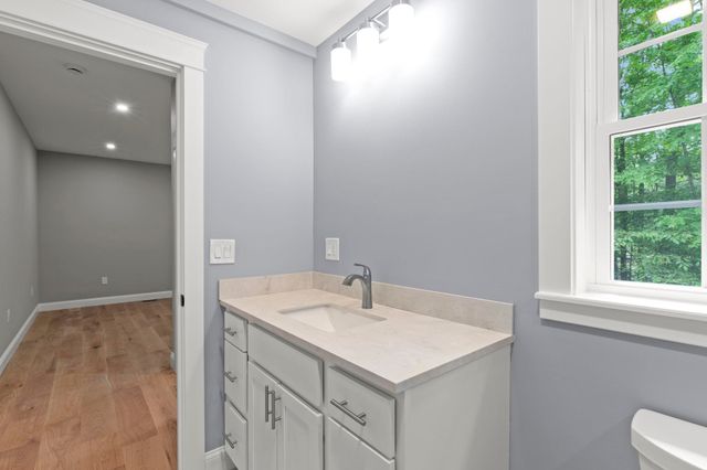 174 Brentwood Road, Exeter, NH 03833