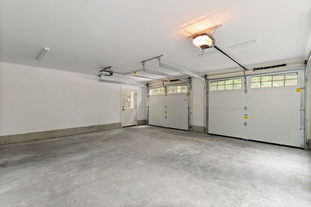174 Brentwood Road, Exeter, NH 03833