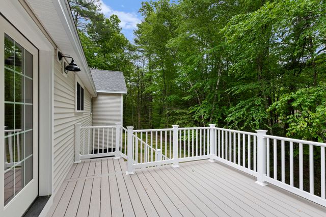 174 Brentwood Road, Exeter, NH 03833