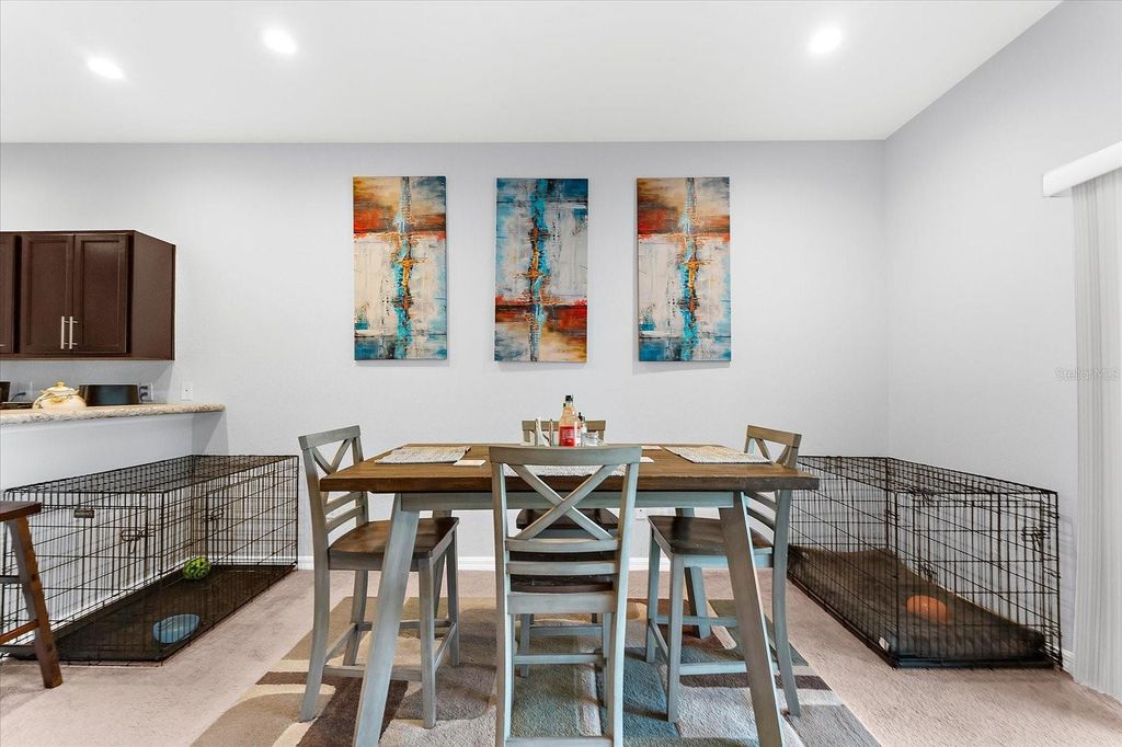Image 19 of property listing at 4644 VIGNETTE WAY, Sarasota, FL 34240