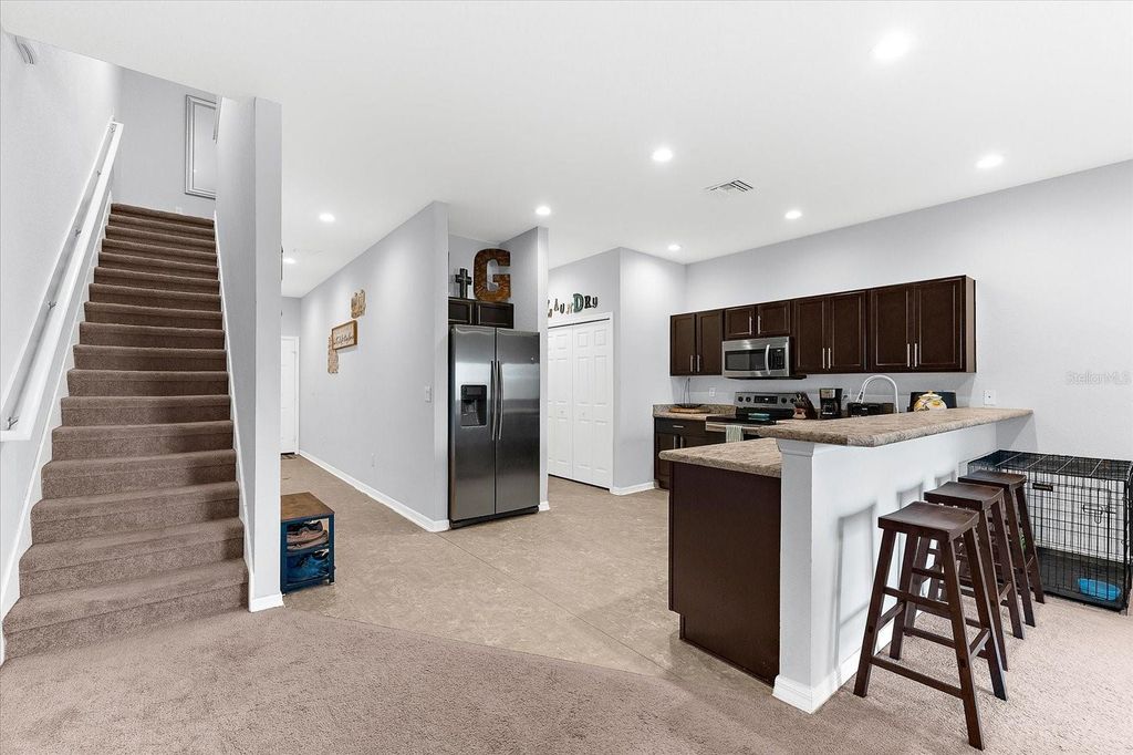 Image 21 of property listing at 4644 VIGNETTE WAY, Sarasota, FL 34240