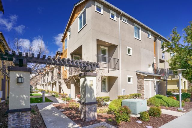 1297 Coyote Creek Way, Milpitas, CA 95035