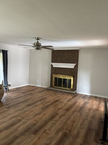 7078 Valley View Rd, Lascassas, TN 37085