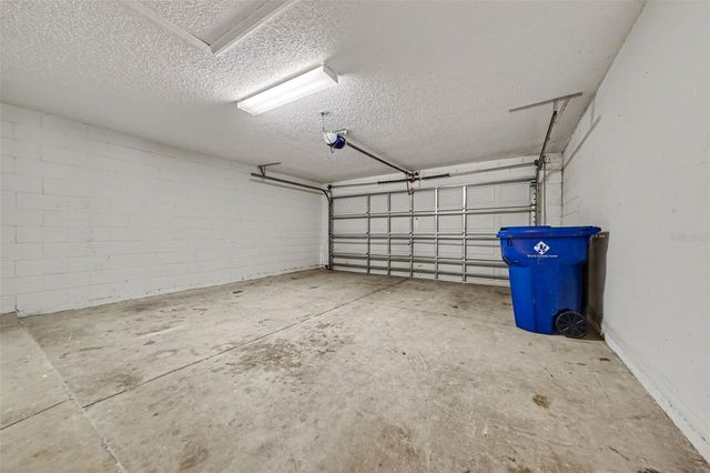 1110 BLUEGRASS DRIVE, Groveland, FL 34736