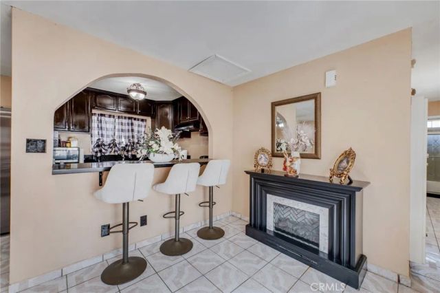 2019 E Shauer, Compton, CA 90222