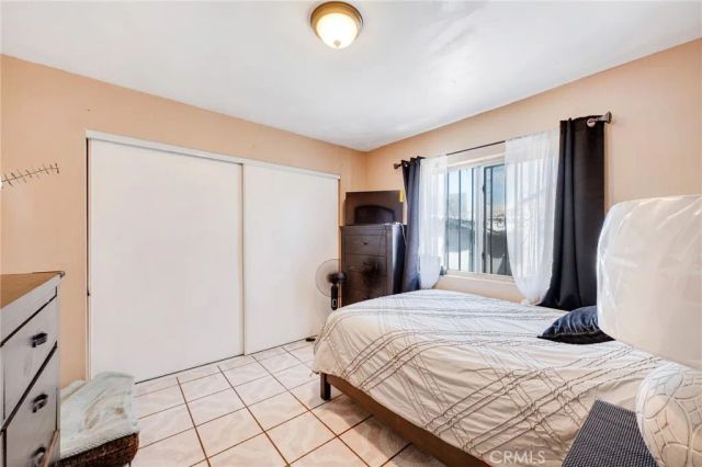 2019 E Shauer, Compton, CA 90222
