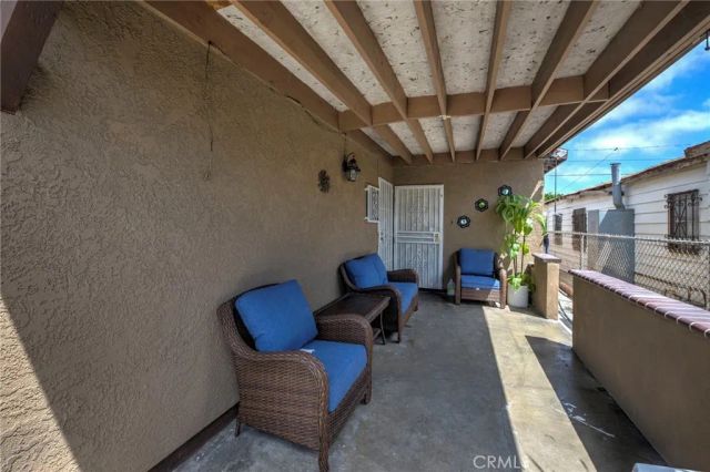 2019 E Shauer, Compton, CA 90222