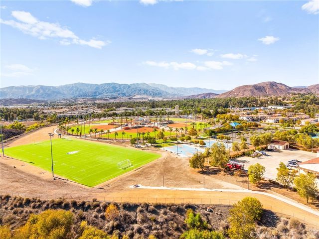 52982 Sweet Juliet Lane, Lake Elsinore, CA 92532