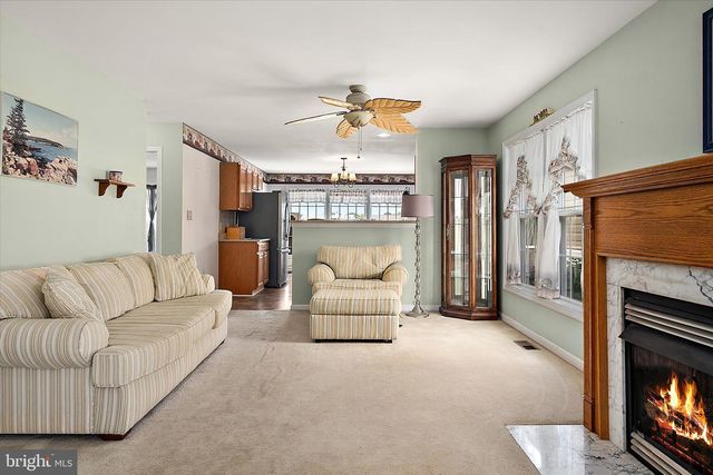 16 WINDSWEPT DR, Berlin, MD 21811