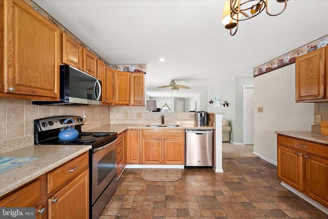16 WINDSWEPT DR, Berlin, MD 21811