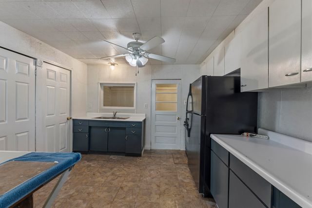 319 S 5th Street, Niles, MI 49120