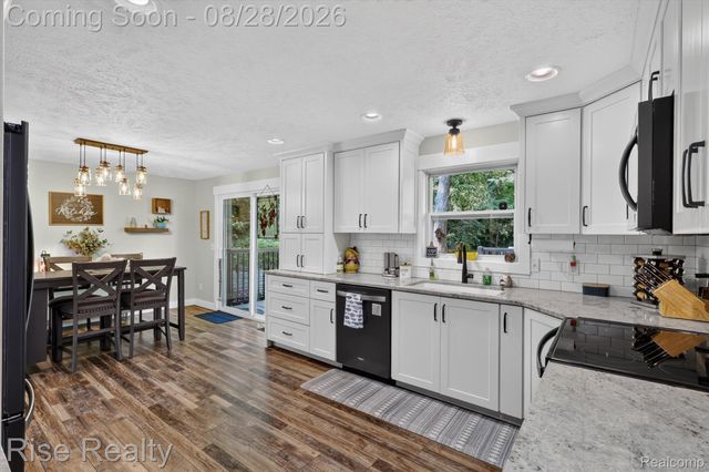 28817 Cedarama Drive, Porter Township, MI 49067