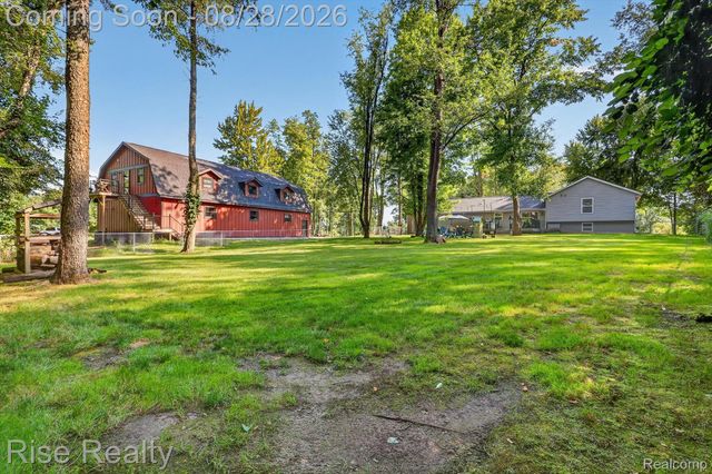 28817 Cedarama Drive, Porter Township, MI 49067
