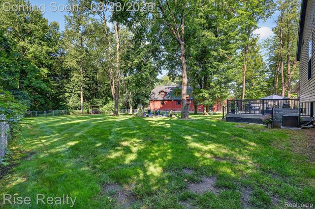 28817 Cedarama Drive, Porter Township, MI 49067