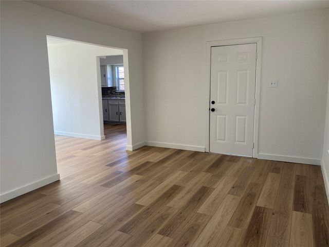 120 Weldon Street, South Houston, TX 77587