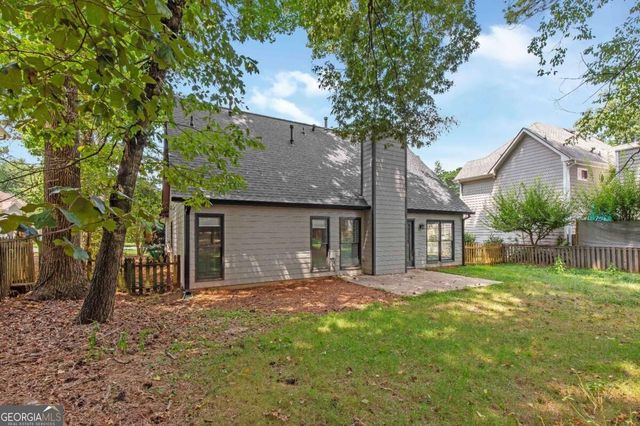 602 Overhill Drive, Woodstock, GA 30189