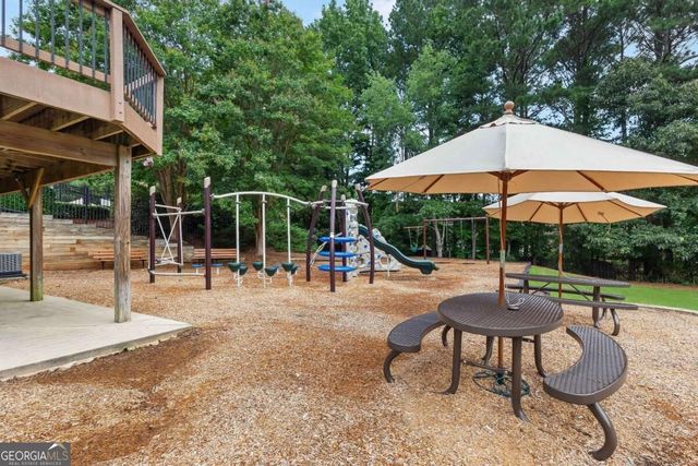602 Overhill Drive, Woodstock, GA 30189