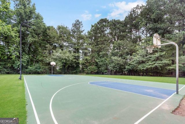602 Overhill Drive, Woodstock, GA 30189