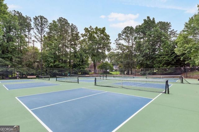 602 Overhill Drive, Woodstock, GA 30189