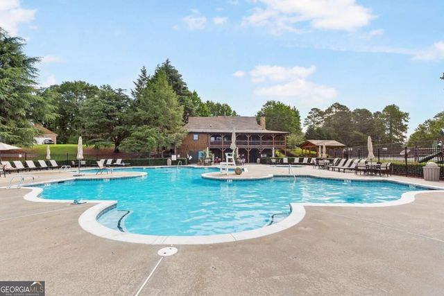602 Overhill Drive, Woodstock, GA 30189
