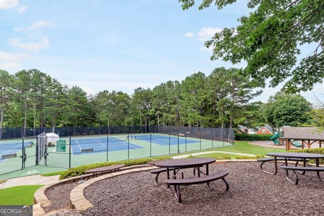 602 Overhill Drive, Woodstock, GA 30189