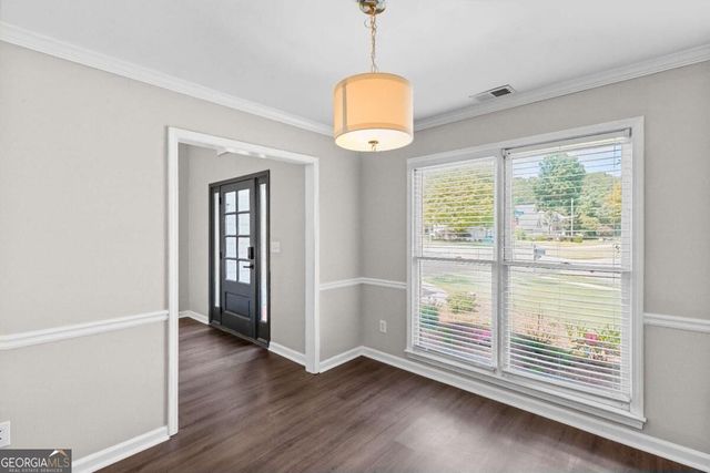 602 Overhill Drive, Woodstock, GA 30189