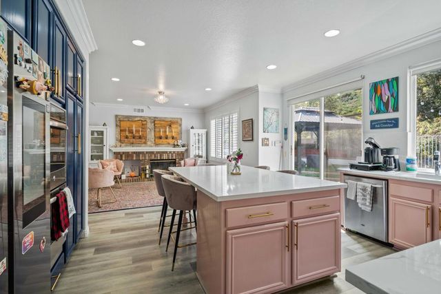 26089 Salinger Lane, Stevenson Ranch, CA 91381