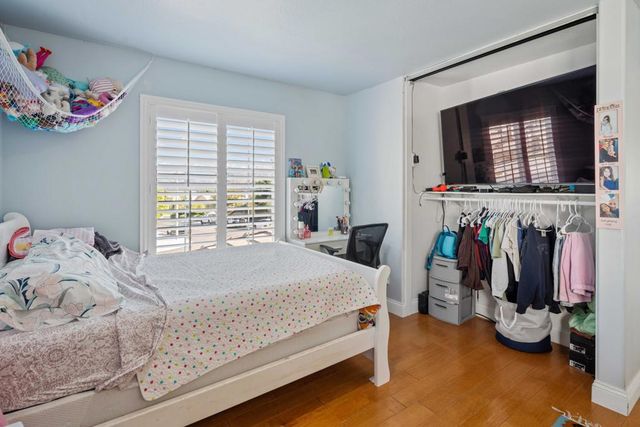 26089 Salinger Lane, Stevenson Ranch, CA 91381