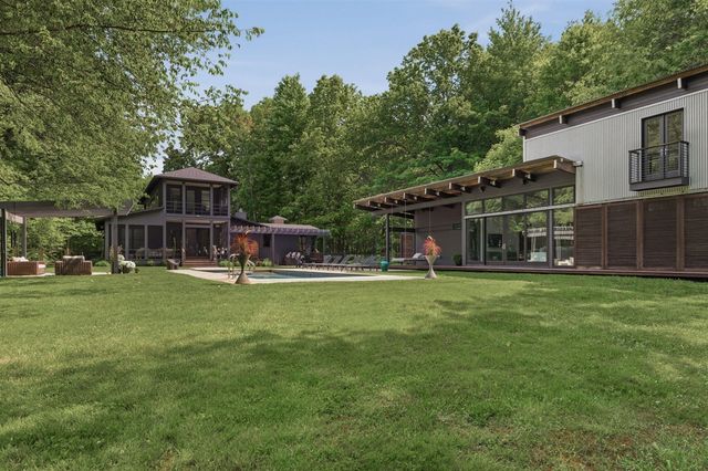 13032 White Birch Lane, Sawyer, MI 49125