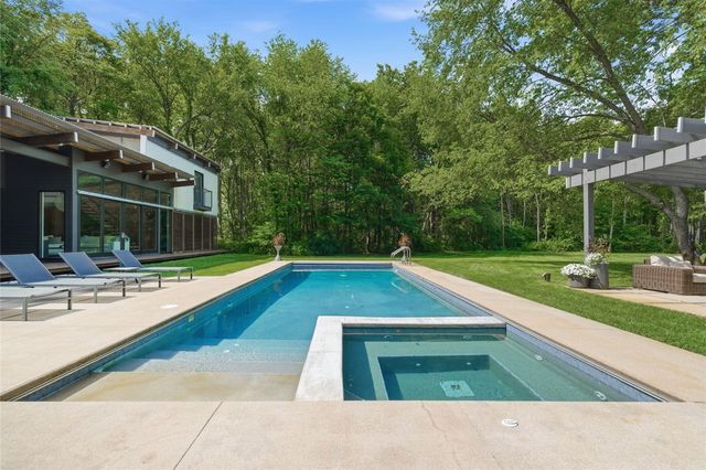 13032 White Birch Lane, Sawyer, MI 49125