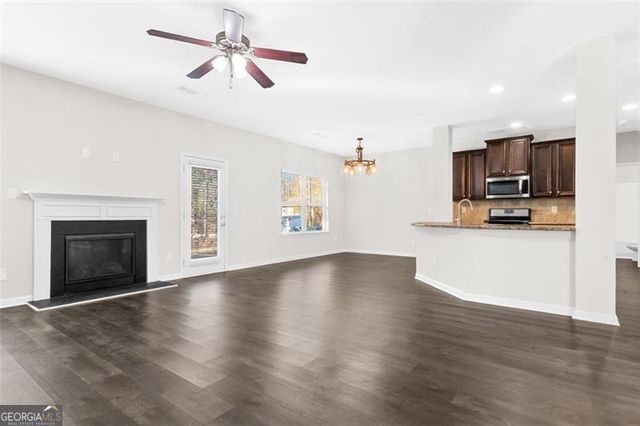 424 LIVE OAK, Loganville, GA 30052