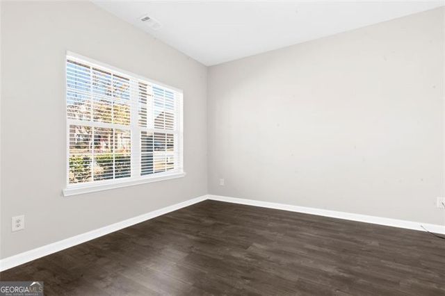 424 LIVE OAK, Loganville, GA 30052